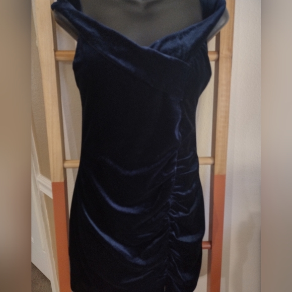 Midnight Doll Off Shoulder Velvet Dress - Picture 2 of 6